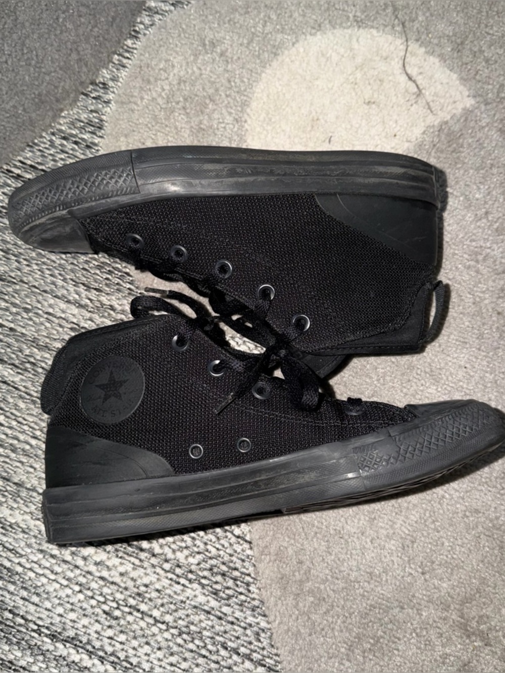 Converse Women’s Chuck Taylor All Star High Top Sneakers - Black - Size 7